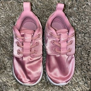 Girls Nike sneakers